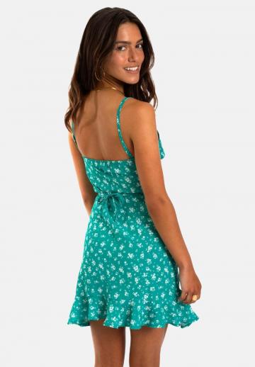 Короткое платье