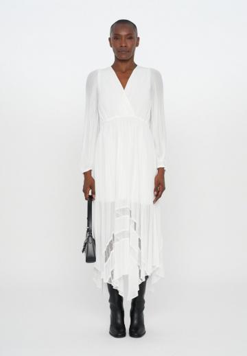 Длинное платье