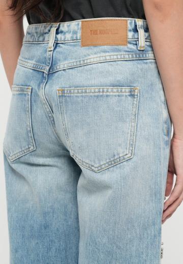 Прямые джинсы