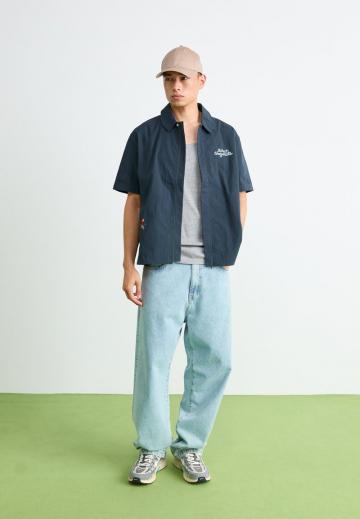 Рубашка с коротким рукавом