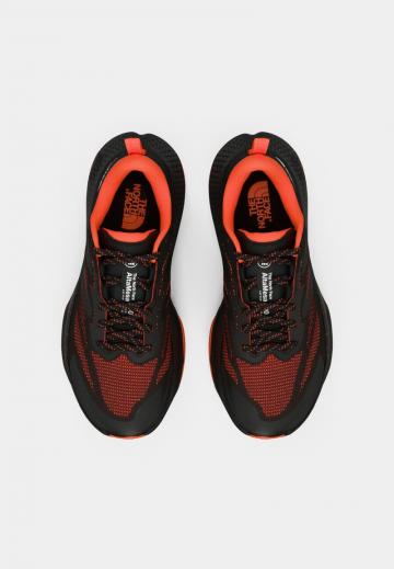 Беговые кроссовки