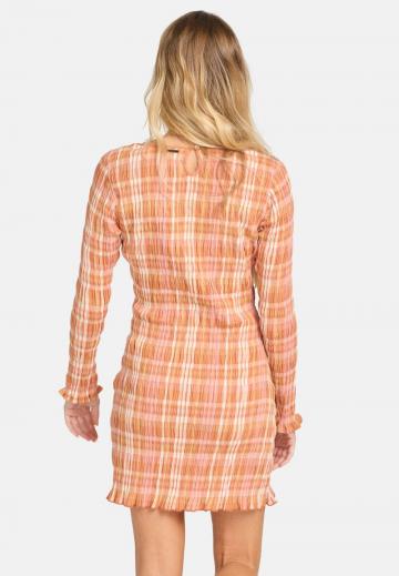 Короткое платье