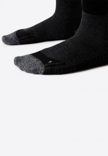 Спортивные носки