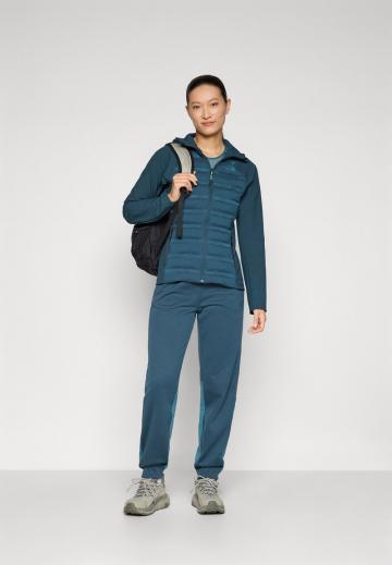 Спортивная куртка