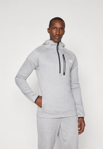 Спортивная кофта