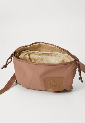 Сумка на пояс