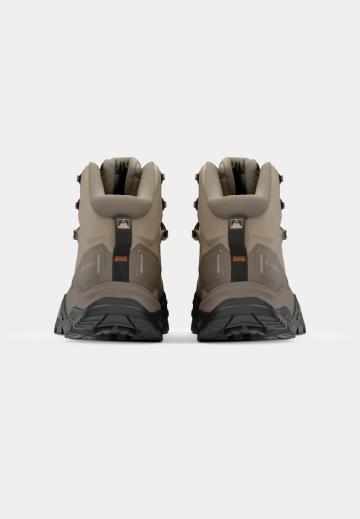 Походные ботинки