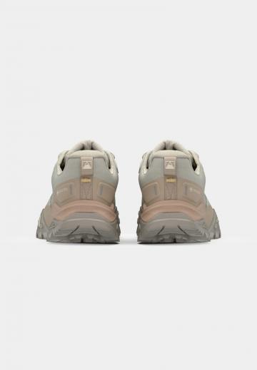 Походная обувь