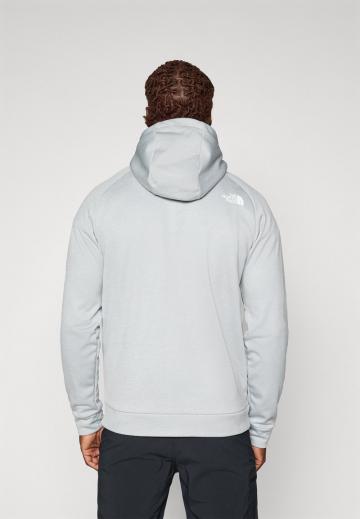 Спортивная кофта