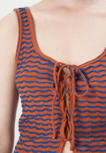 Короткая куртка