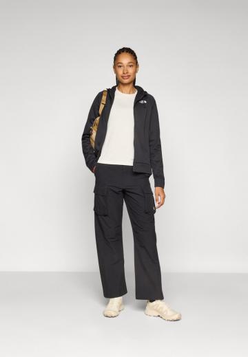 Спортивная толстовка