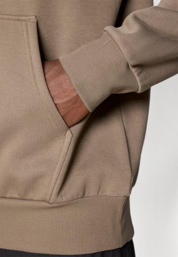 Спортивная кофта