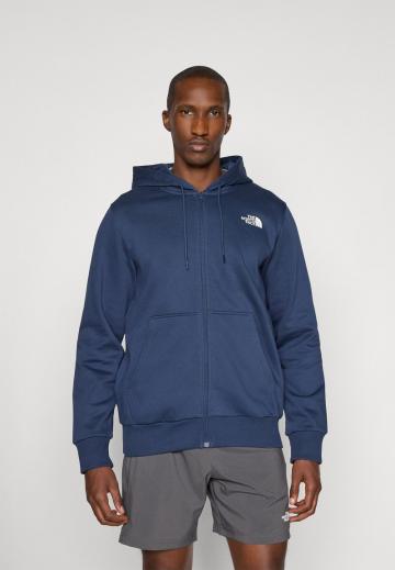 Спортивная кофта