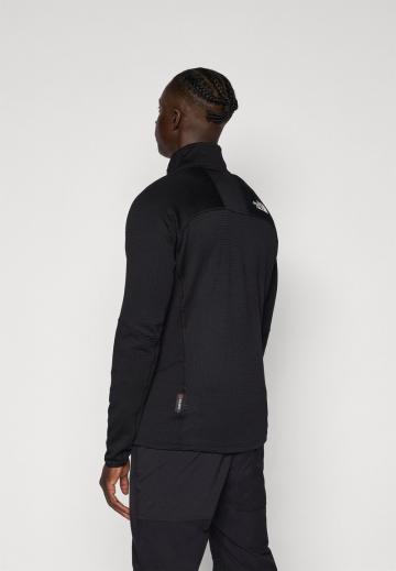 Спортивная кофта