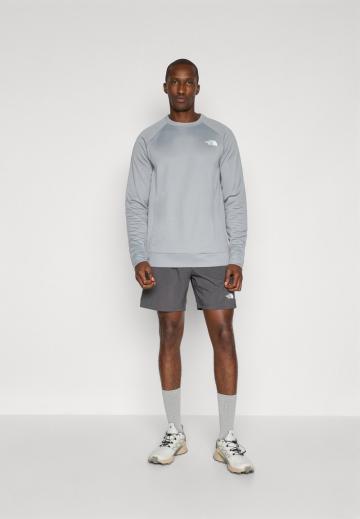 Спортивная кофта