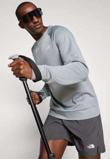 Спортивная кофта