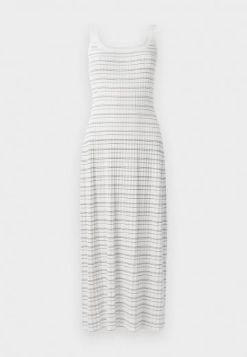 Пляжное платье