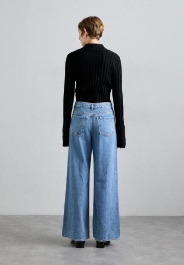 Джинсы бойфренда