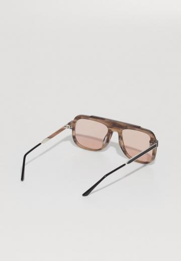 Солнечные очки