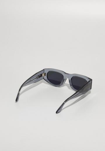 Солнечные очки