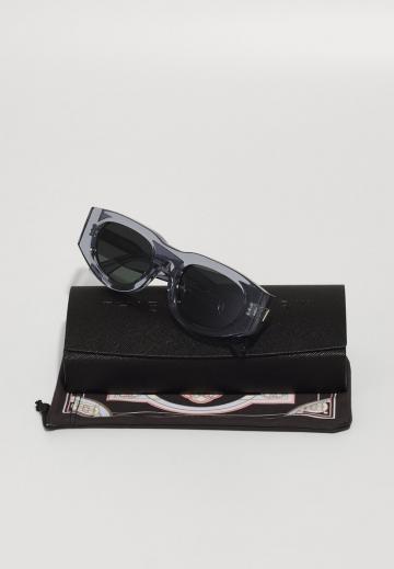 Солнечные очки