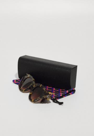 Солнечные очки