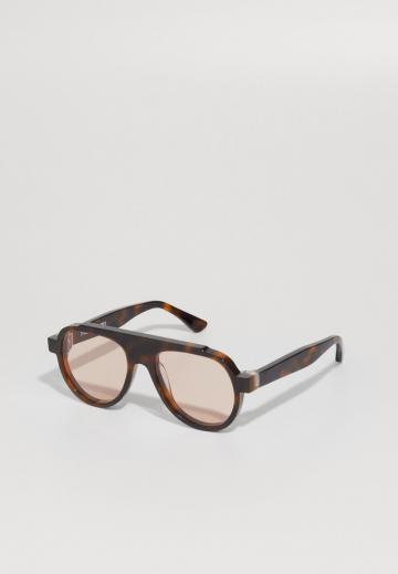 Солнечные очки