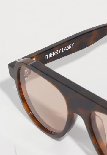 Солнечные очки