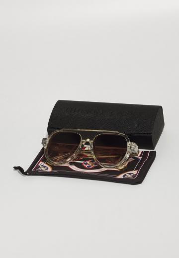 Солнечные очки