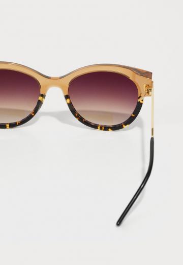 Солнечные очки