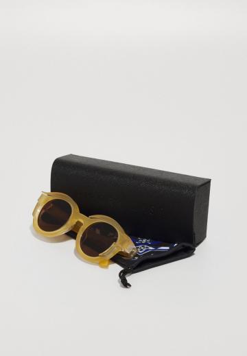 Солнечные очки