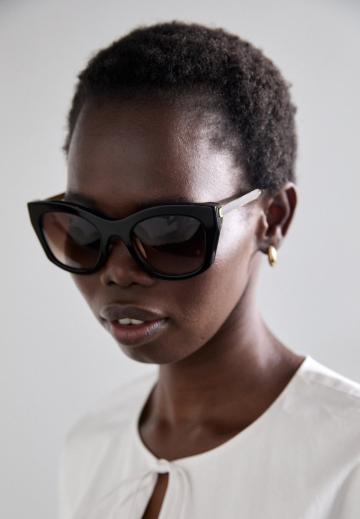 Солнечные очки