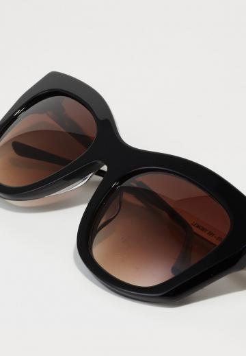 Солнечные очки