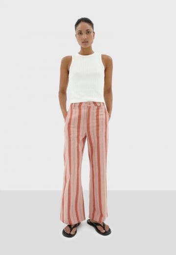 Прямые брюки