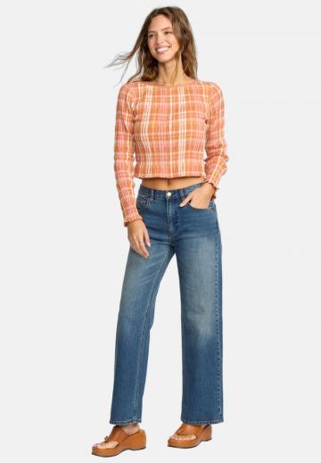 Прямые джинсы