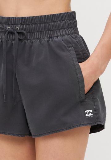 Пляжные шорты