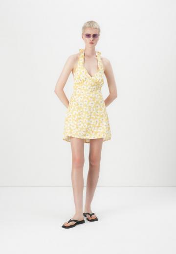 Короткое платье