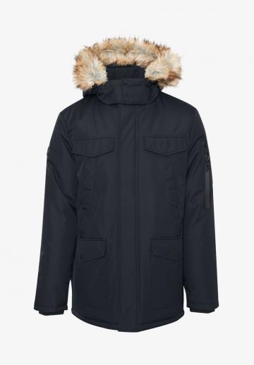 Зимняя куртка