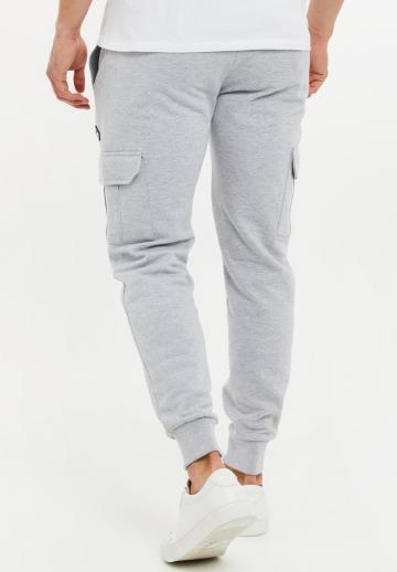 Брюки с накладными карманами