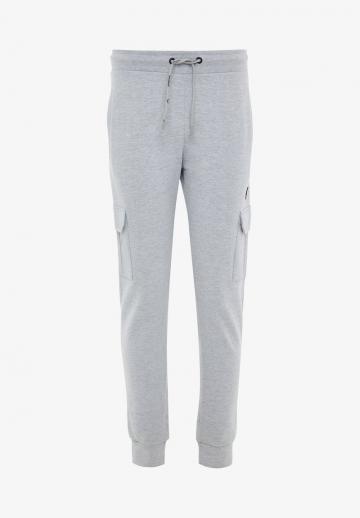 Брюки с накладными карманами