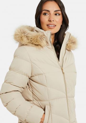 Зимняя куртка