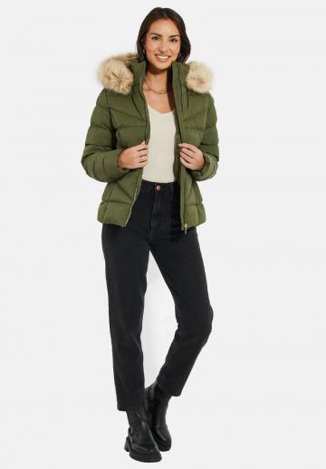 Зимняя куртка