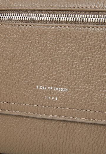 Кожаная сумка