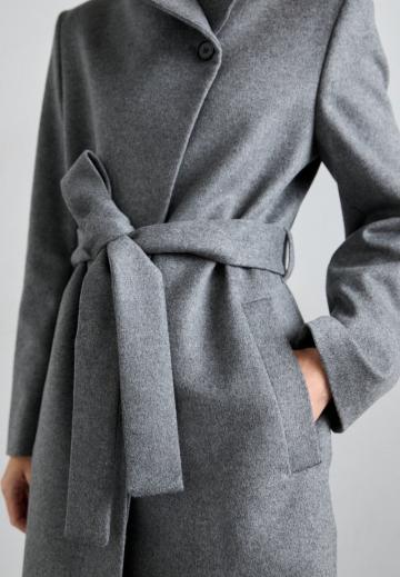 Шерстяное пальто