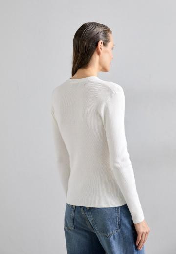 Вязаная кофта