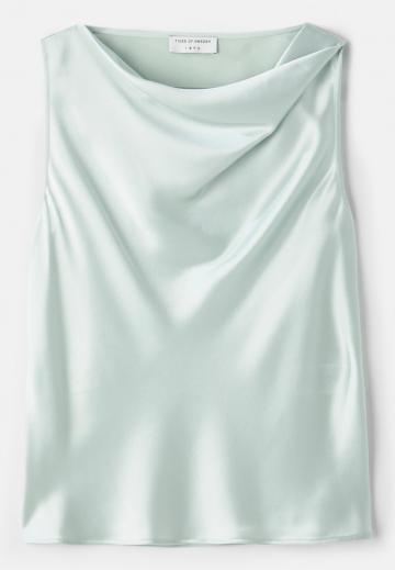 Блузка без рукавов