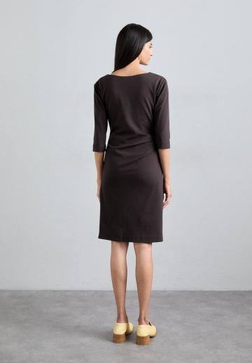 Платье футляр