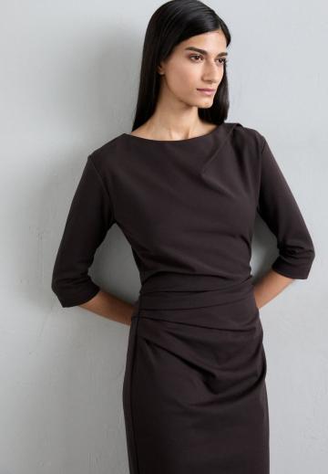 Платье футляр