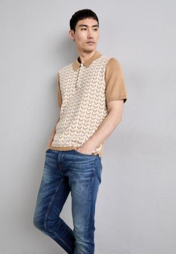 Узкие джинсы