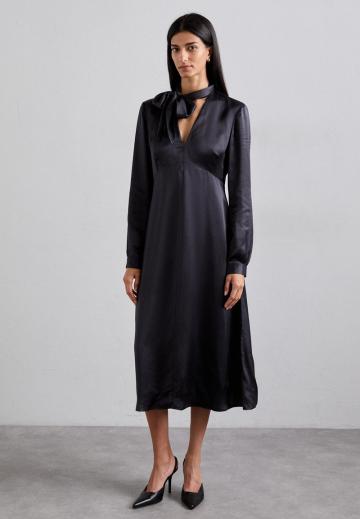 Коктейльное платье